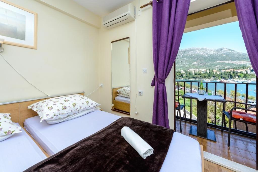 In With Sea View, Balcony, Air Conditioning, Wifi Cavtat